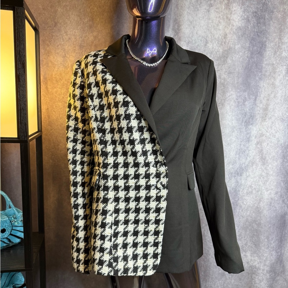 Fashion Nova Black and White Half Tweed Blazer